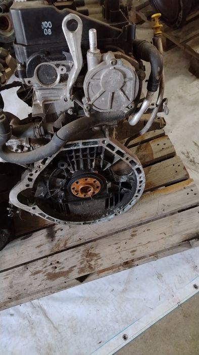 Двигател Мерцедес М271. 950 / Mercedes M271.950