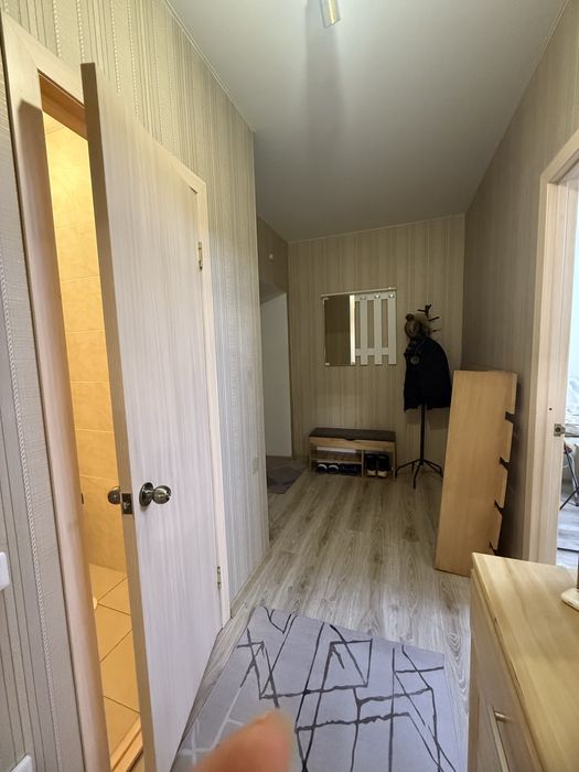 Сдам 2 комнатную квартиру