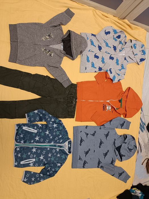 Hăinuțe băieței 104-128