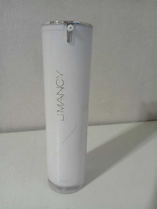 Limancy-yuz parvarishi uchun nabor.