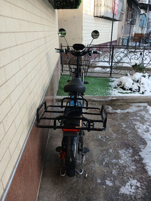 Electroskuter monster. Skuter Monster