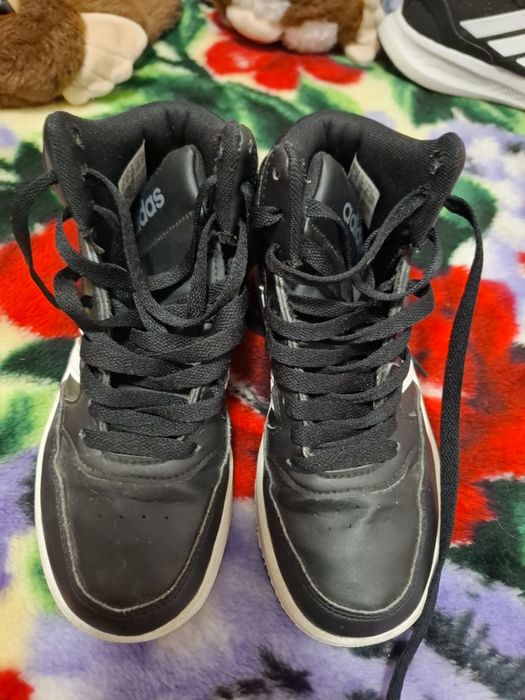 Ghete adidas,marimea 33