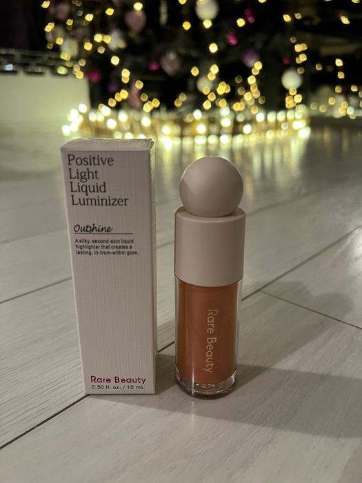 Iluminatoare Rare Beauty