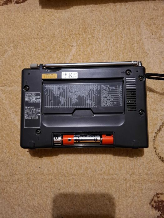 Radio Sony ICF SW