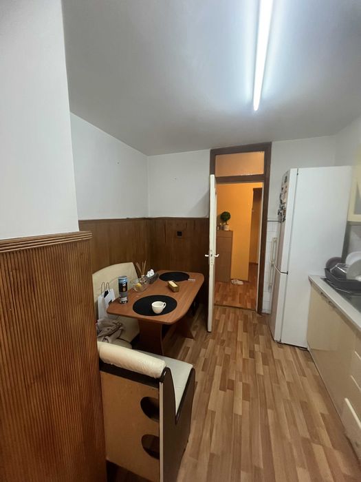 Apartament 3 camere de inchiriat