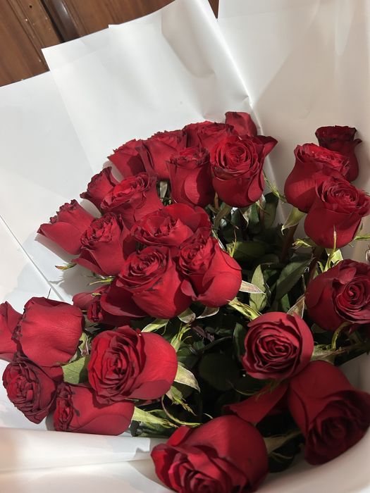 Срочно продам букет роз!