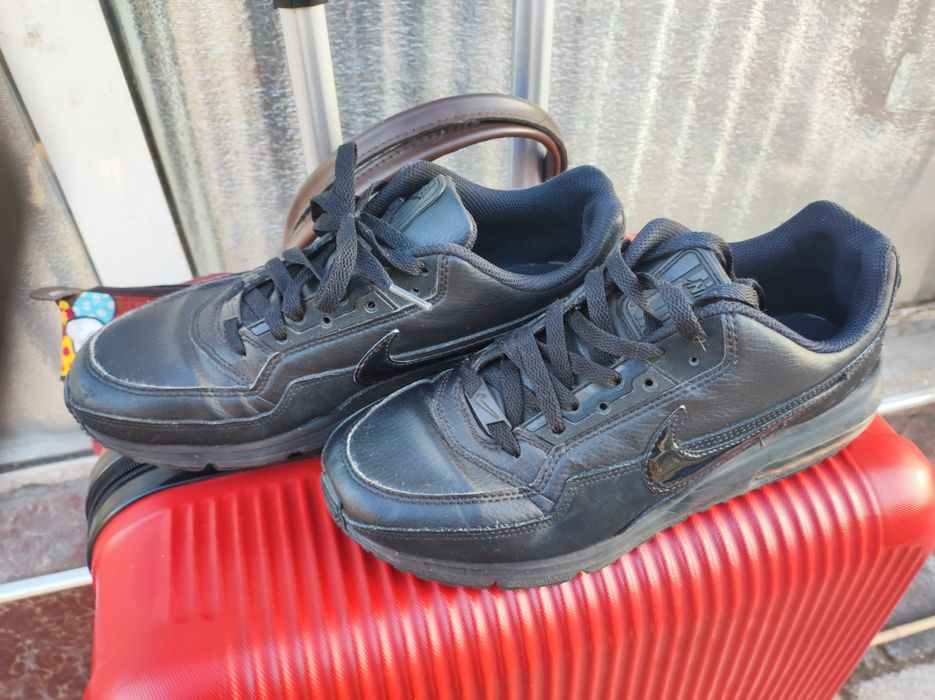 Кожанные мужские кроссовки NIKE