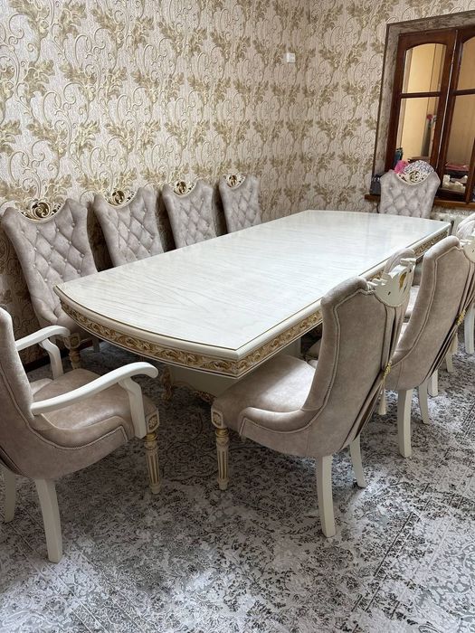 Залга стол-стул, комод ва пенали билан сотилади