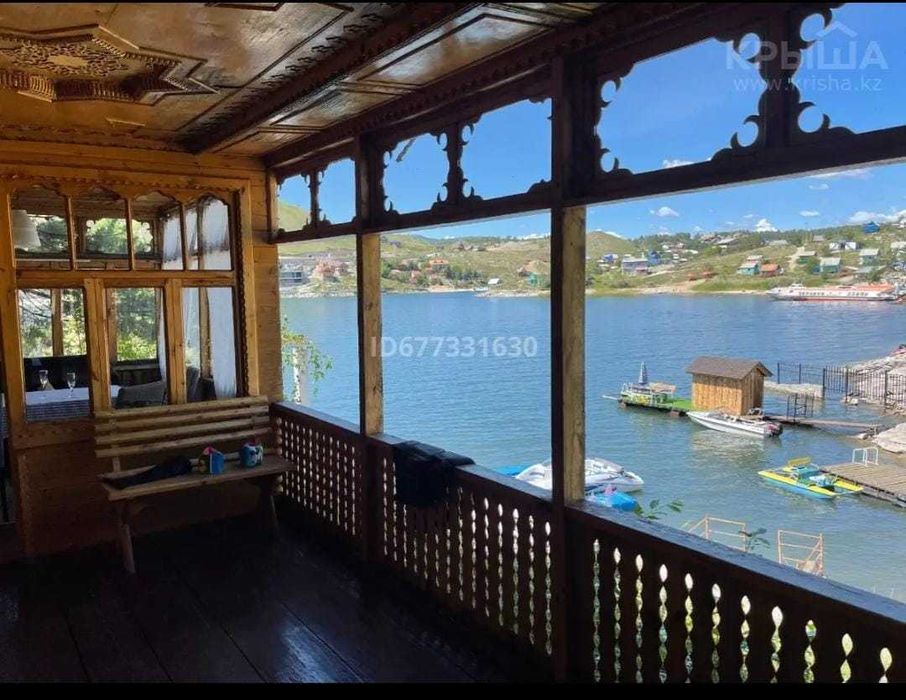 Продам дом на Бухтаме