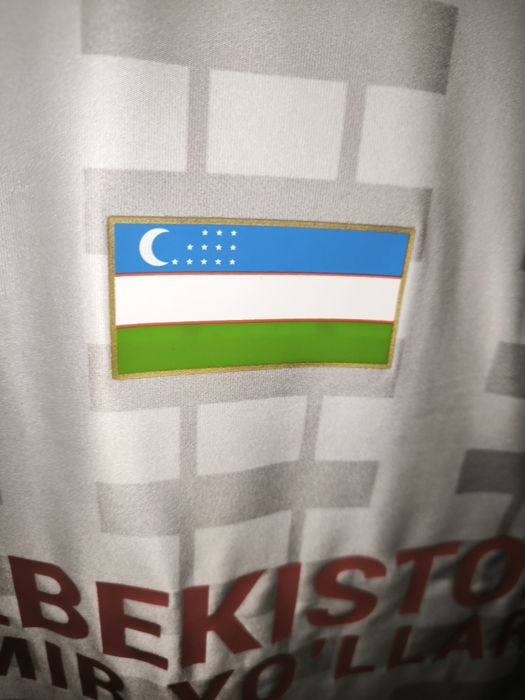 Футбольная форма Yõldoshev