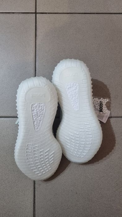 Yeezy 350 Nepurtati