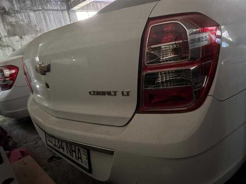 Avtomobil  COBALT