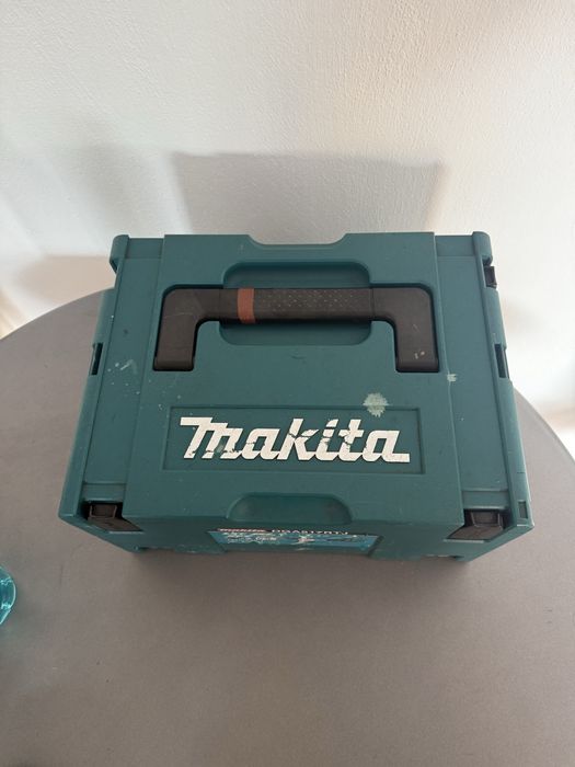 оригинален куфар за ъглошлайф на Makita