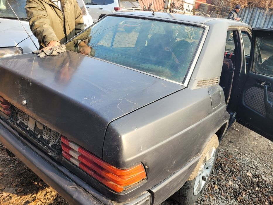 Продам Мерседес 190