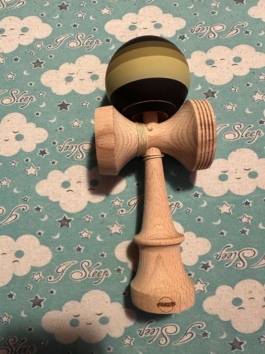 Kendama sweets four piece dune