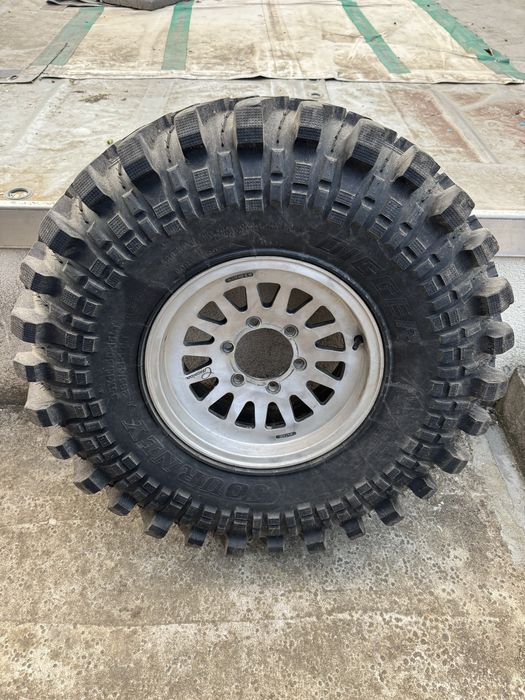 Journey Digger 35x12.5x15 Roti complete