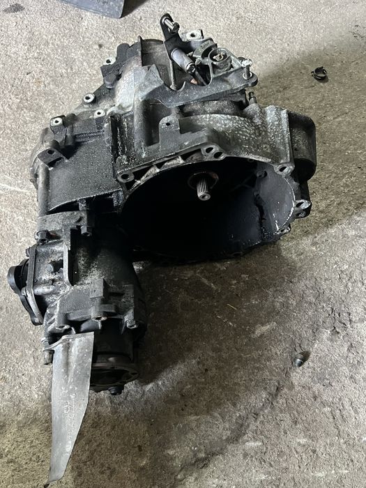 Скоростна кутия  1.9TDi 6 Степенна 4X4  +раздатка