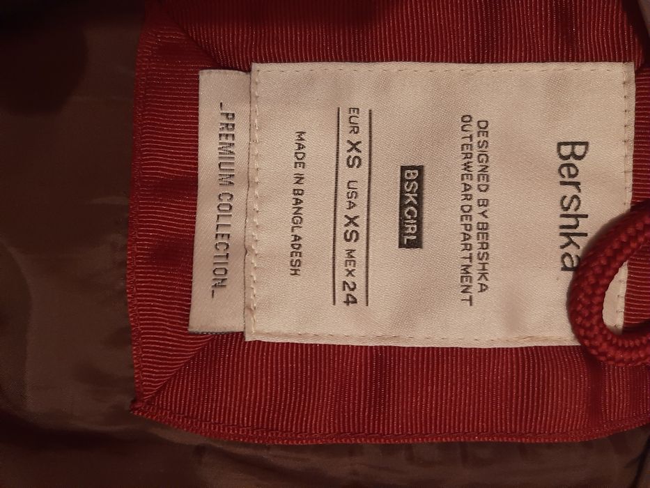 Geaca bershka visinie de dama, XS