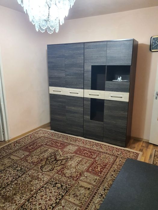 Inchiriez apartament 2 camere nedecomandate