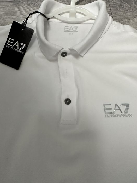 EA7 Emporio Armani