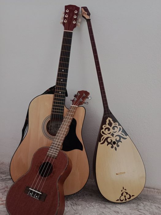 Гитара, Домбыра, Уклеле