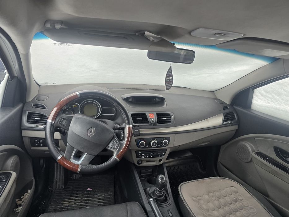 Plansa de bord airbag volan airbag pasager renault megane 3 centuri