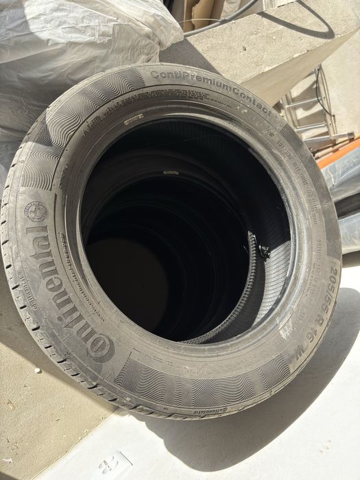 4 anvelope 205/55 R16 Continental – 100 lei setul