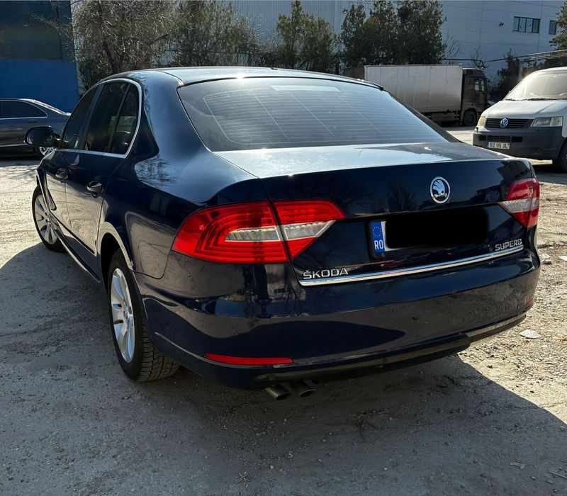 skoda superb 2014 16 diesel,6 +1 trepe manuala