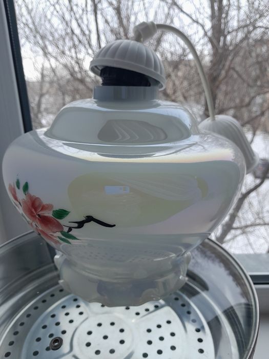 Срочно продаю люстру-плафон