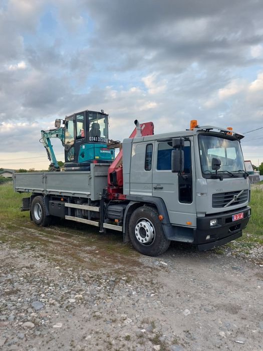 Prestari servicii cu miniexcavator