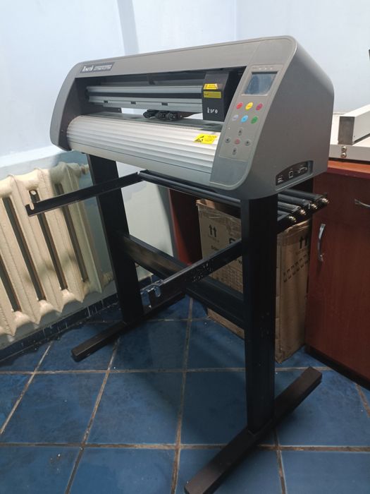 Режущий плоттер Teneth TH-740L