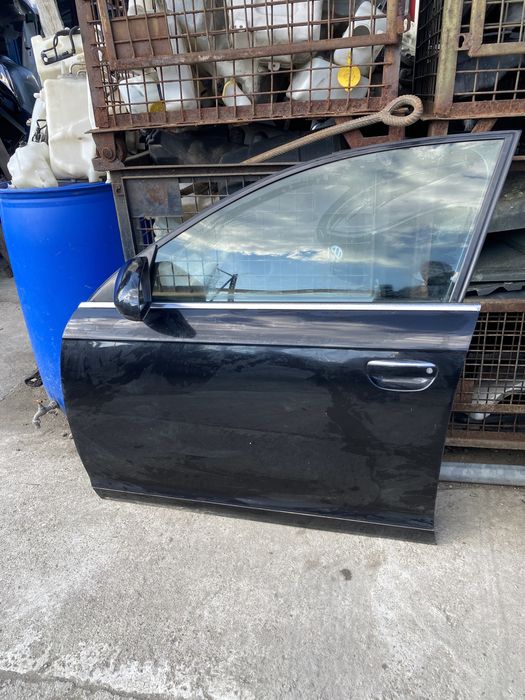 Portiera St/Dr Audi A6 C6 Pret 300 lei buc