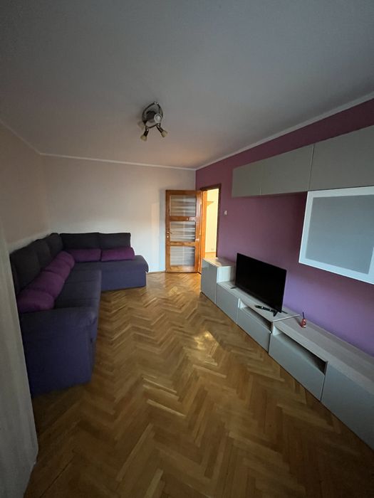 Inchiriez apartament 3 camere - Vasile Aaron