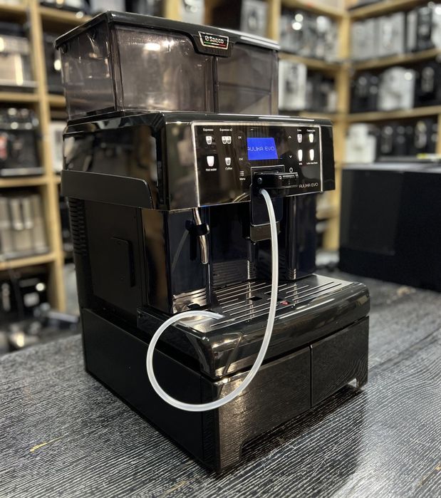 Автоматическая Кофемашина Saeco