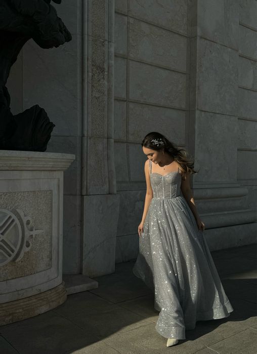 Блестящее, эффектное платье на выпускной