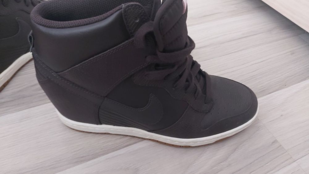 Спортни кецове с платформа