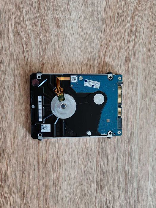 Продается жесткий диск 1 ТБ HDD