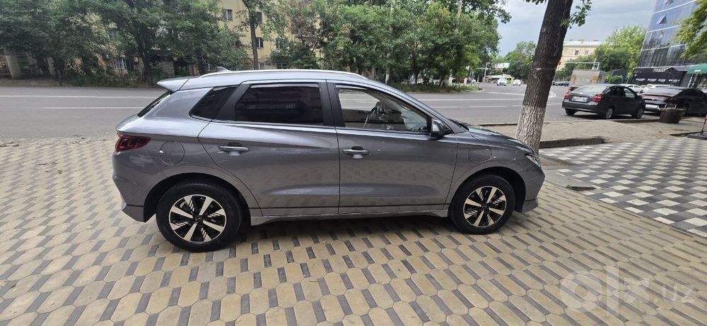 Срочно продаётся BYD  E2.