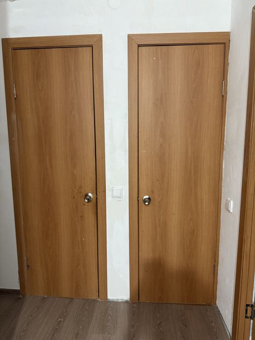 Продам межкомнатную дверь