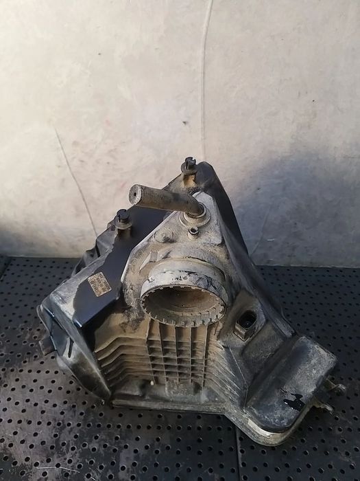 Carcasa filtru aer 3.0 tdi audi a5 8t 8k0133835b 8k0133843d