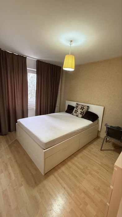 Piata Resita apartament 2 camere mobilat si utilat complet