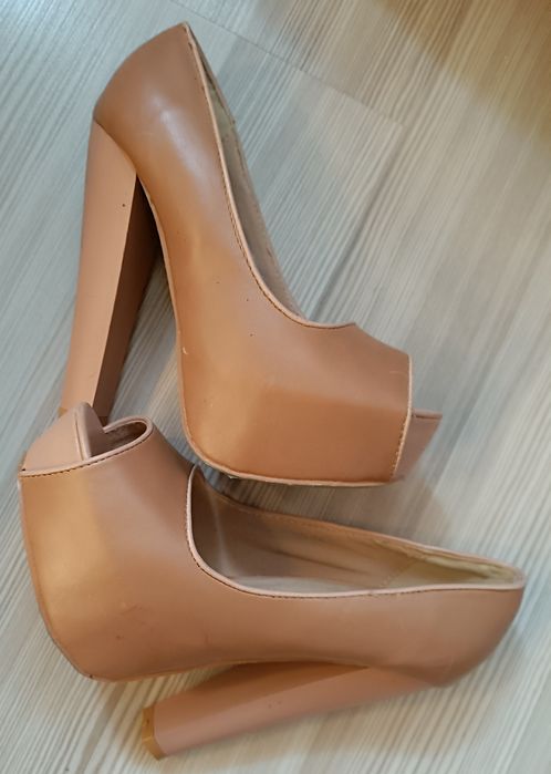 Pantofi mireasa oiele, platforme, iele mărime 35 Nou