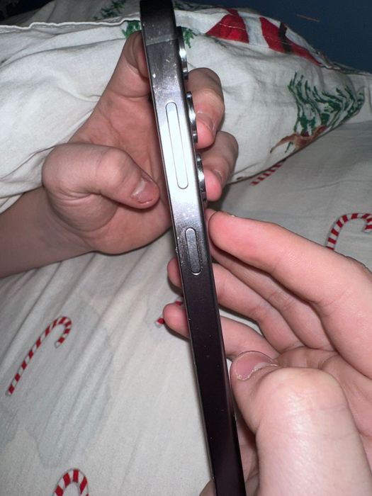 Samsung s24 состояние хорошее