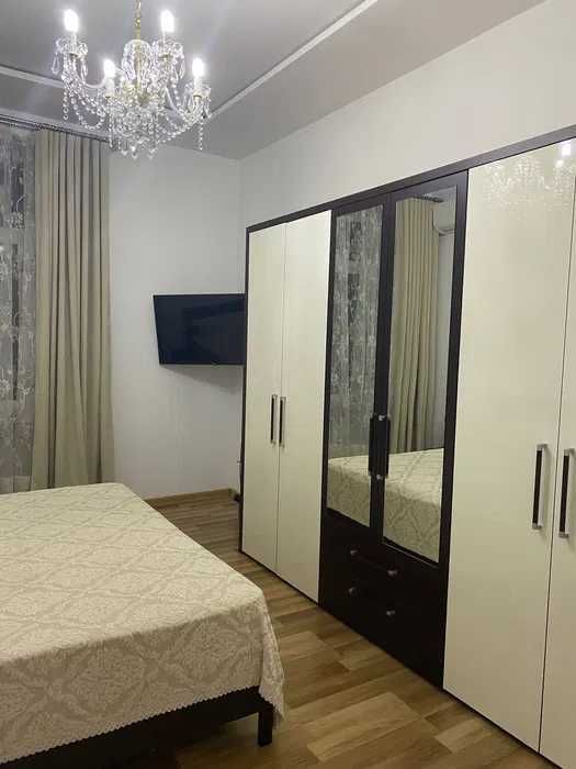 Сдаётся квартира ор-р Метро Айбек ул Афрасияб 2/5/9 на Мирабадский