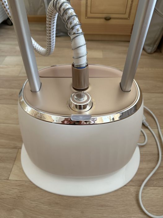 Отпариватель объем бака 1,6л,