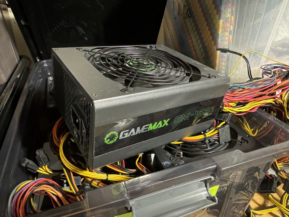 Блок питания gamemax 1650w