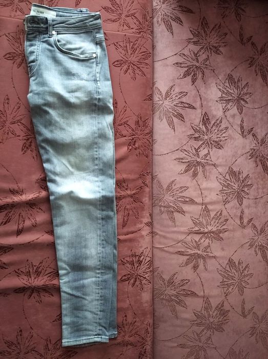 Джинсы Tommy Hilfiger, Goldgarn