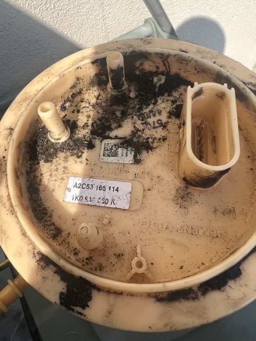 pompa  din rezervor motorina vw