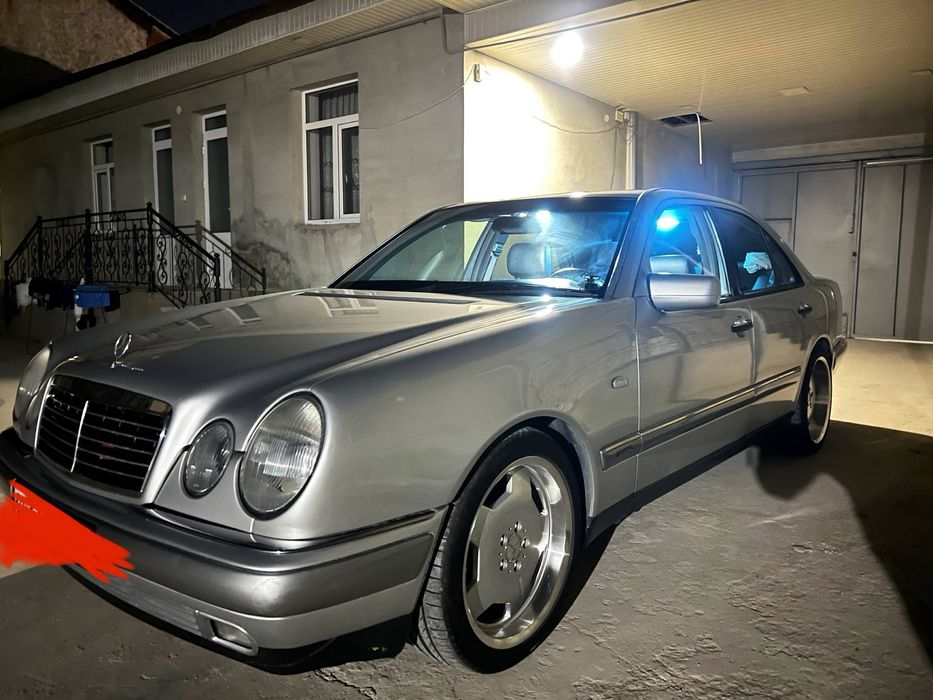 Mercedes w210 sotiladi