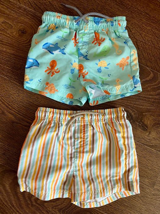 Set 2 sorturi inot /plaja C&A marimea 86